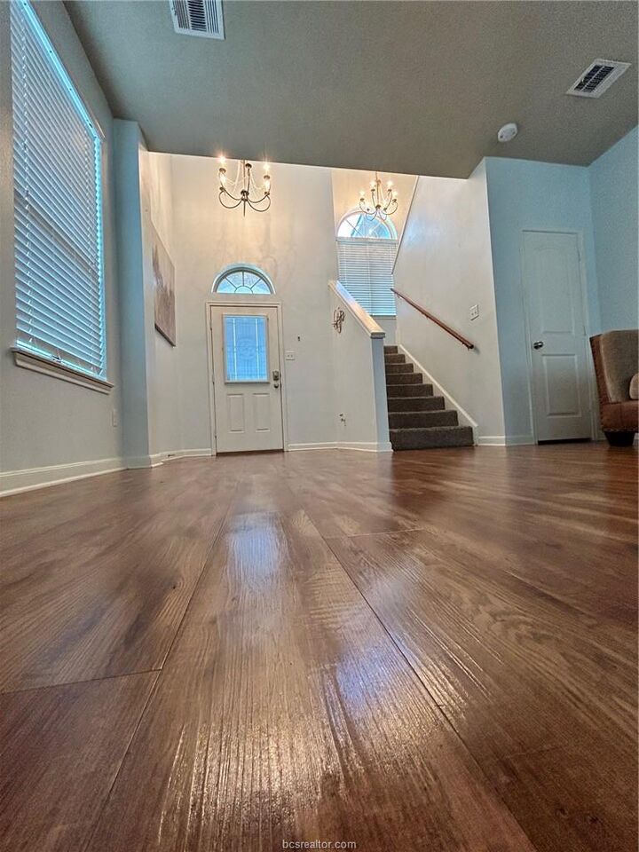 Property Photo:  212 Simi Drive  TX 77845-2423 