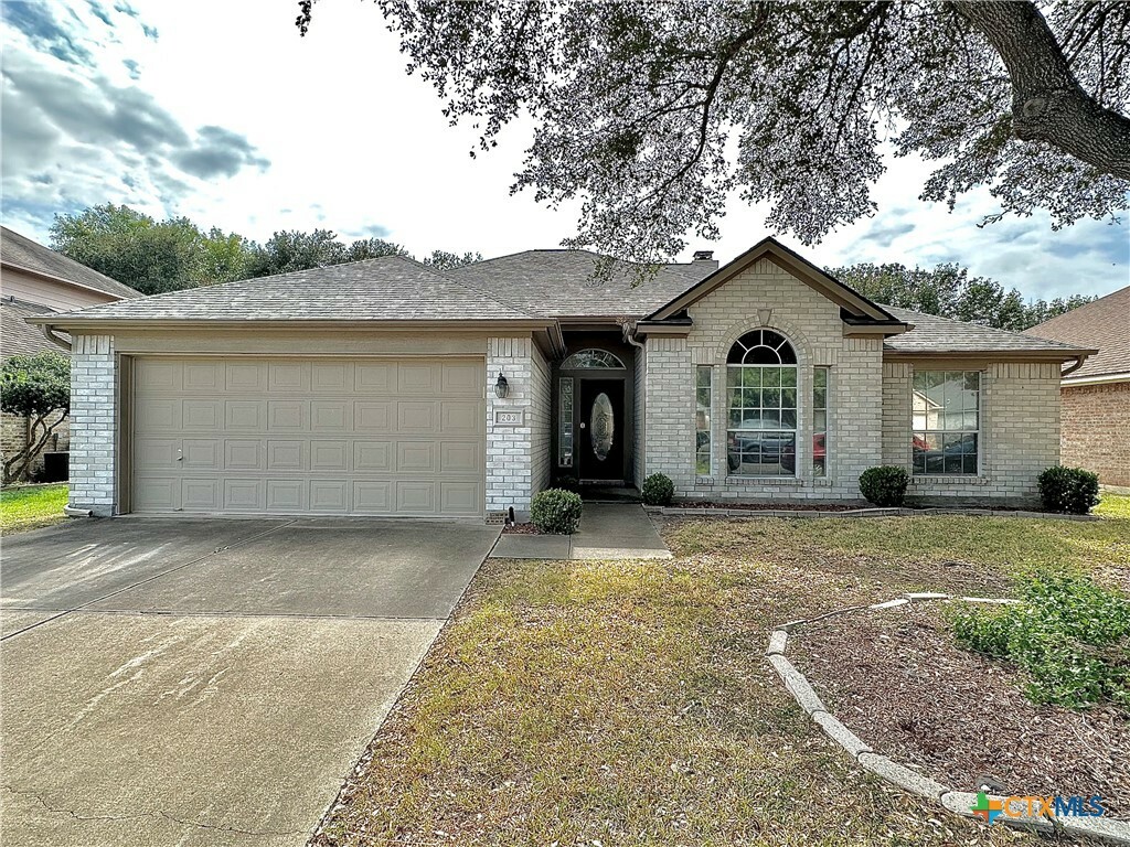 Property Photo: 203 Canyon Creek TX 77901