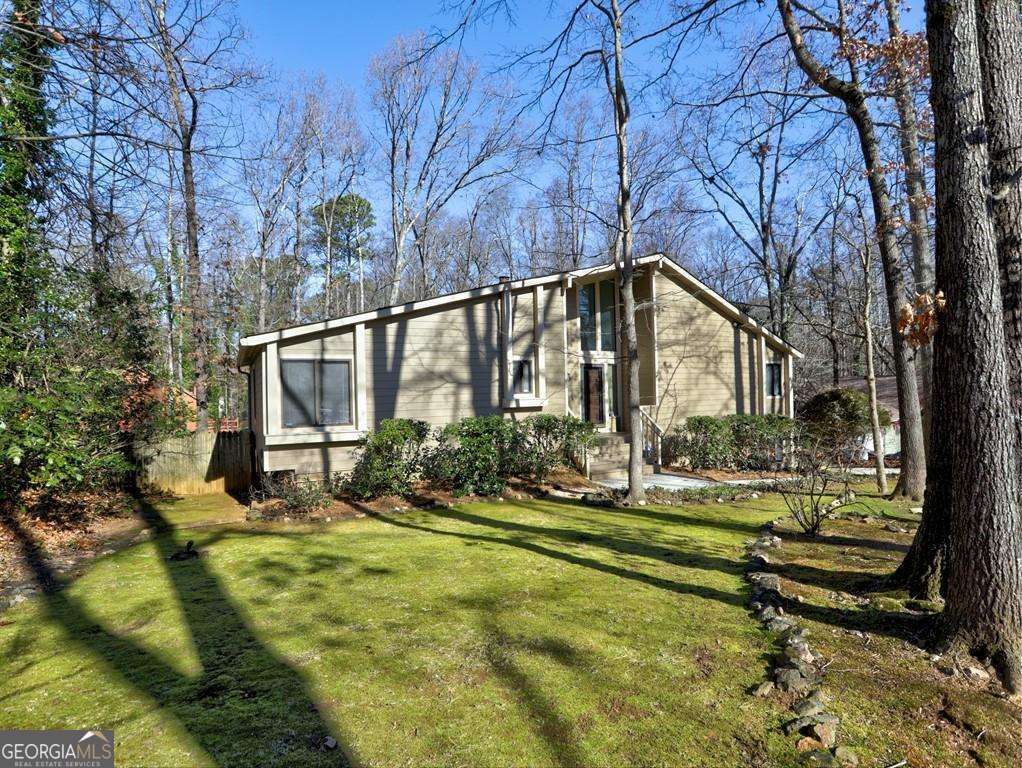 Property Photo:  1550 Oak Creek Drive  GA 30066 