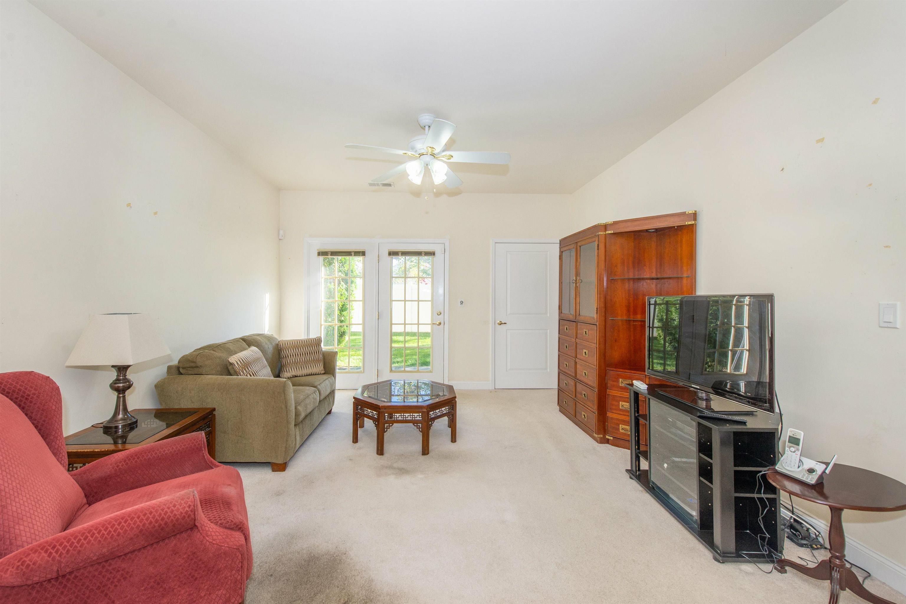 Property Photo:  520 Victor St 45  NJ 07663 