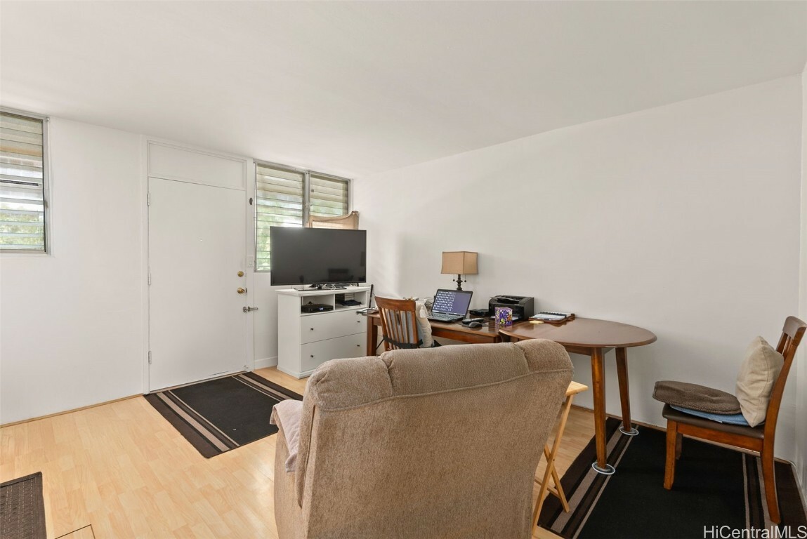 Property Photo:  1036 Green Street 304  HI 96822 