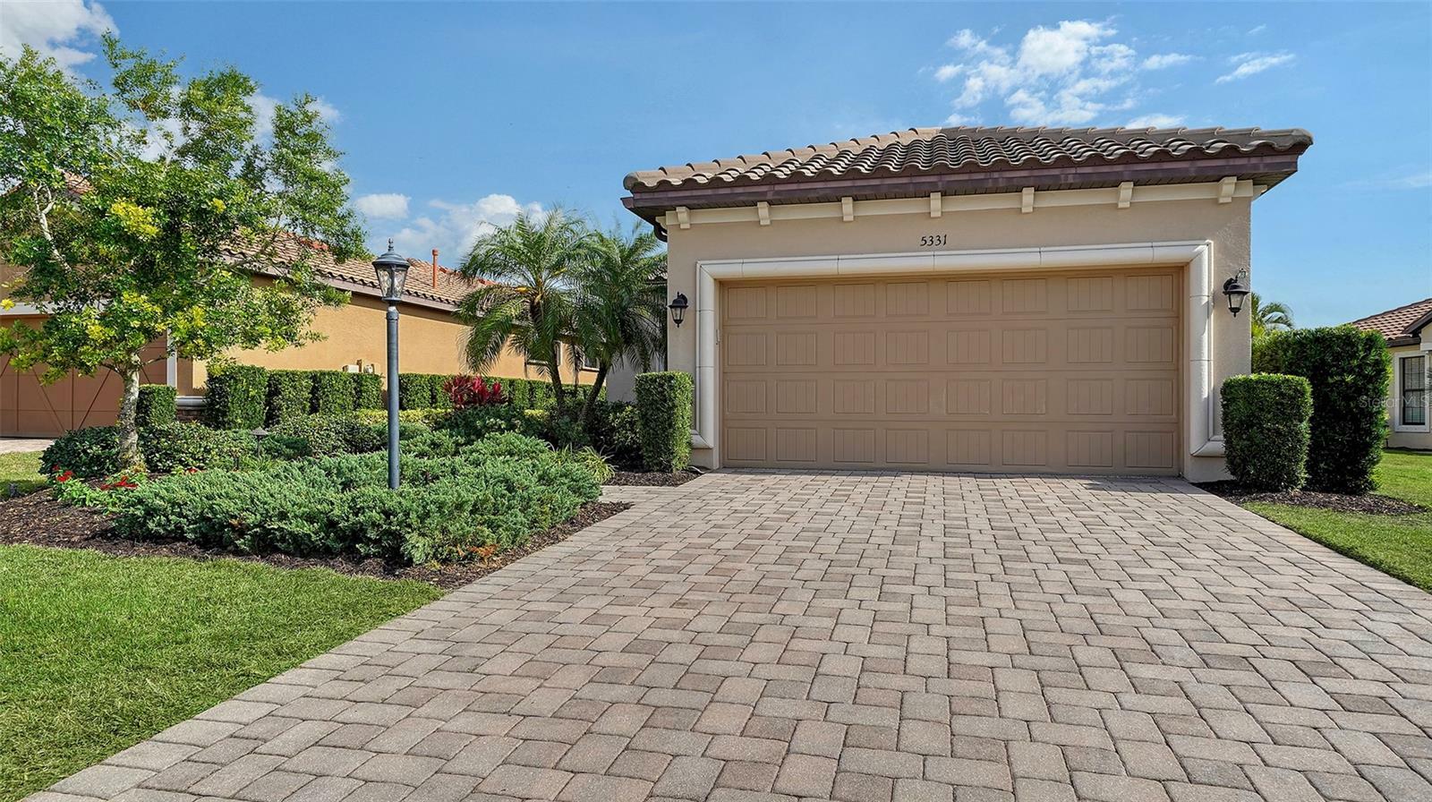 Property Photo:  5331 Vaccaro Court  FL 34211 