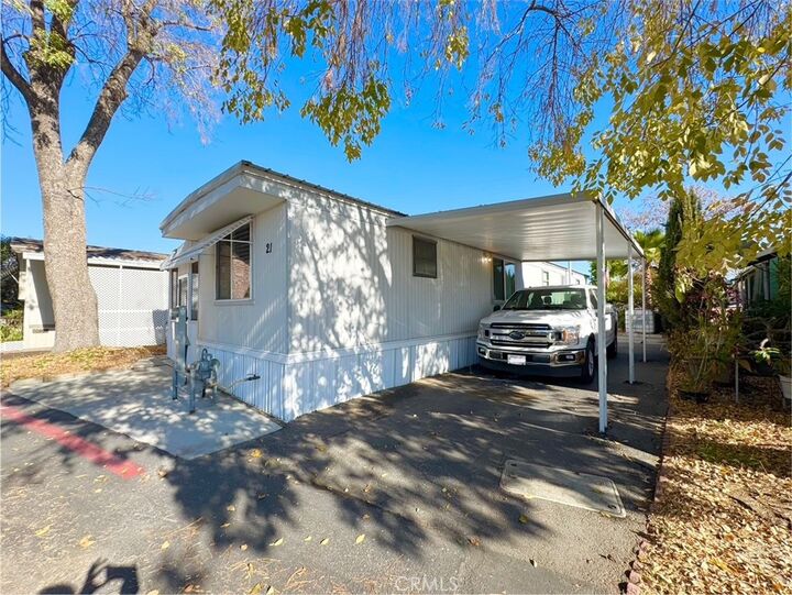 Property Photo:  1512 E 5th Street 21  CA 91764 