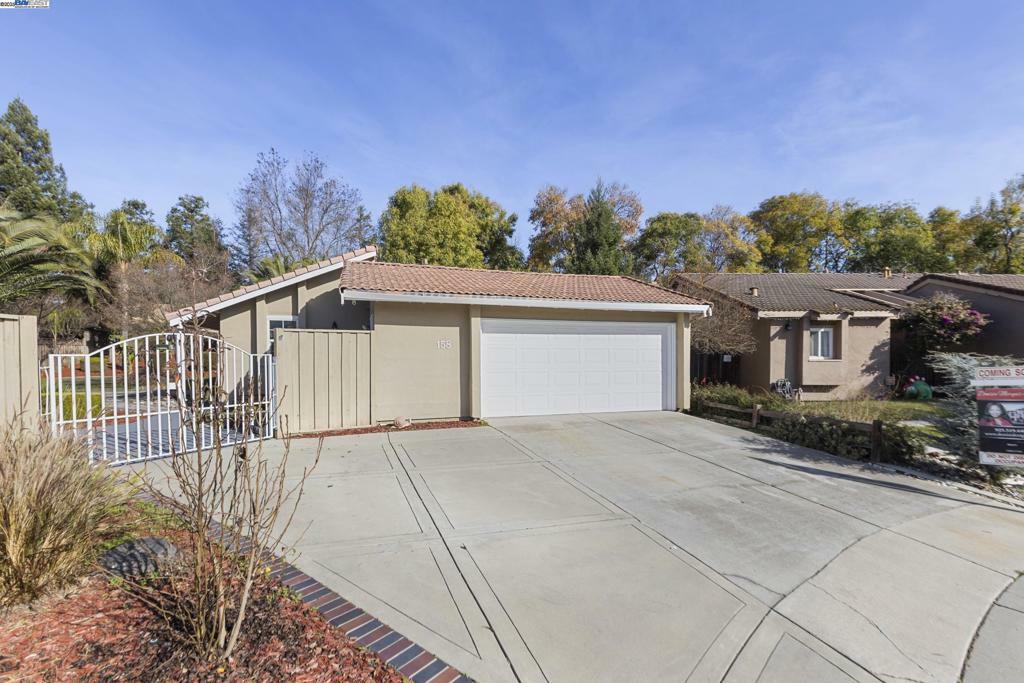 Property Photo:  158 Southsun Ct  CA 95138 