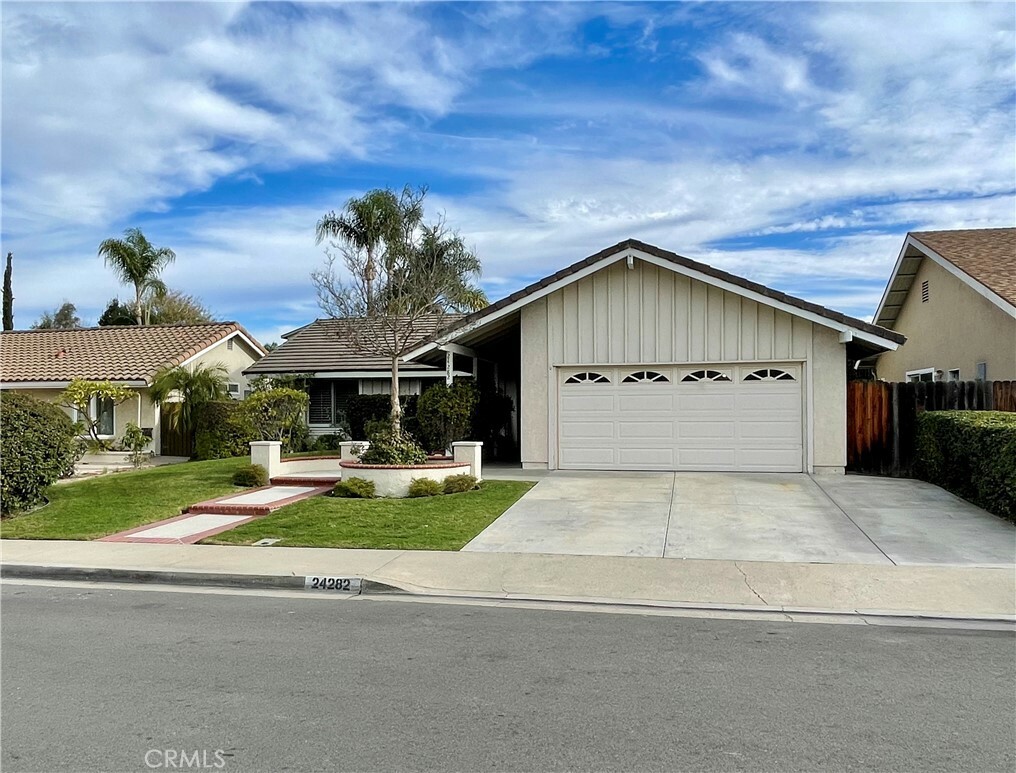 Property Photo:  24282 Encorvado Lane  CA 92691 