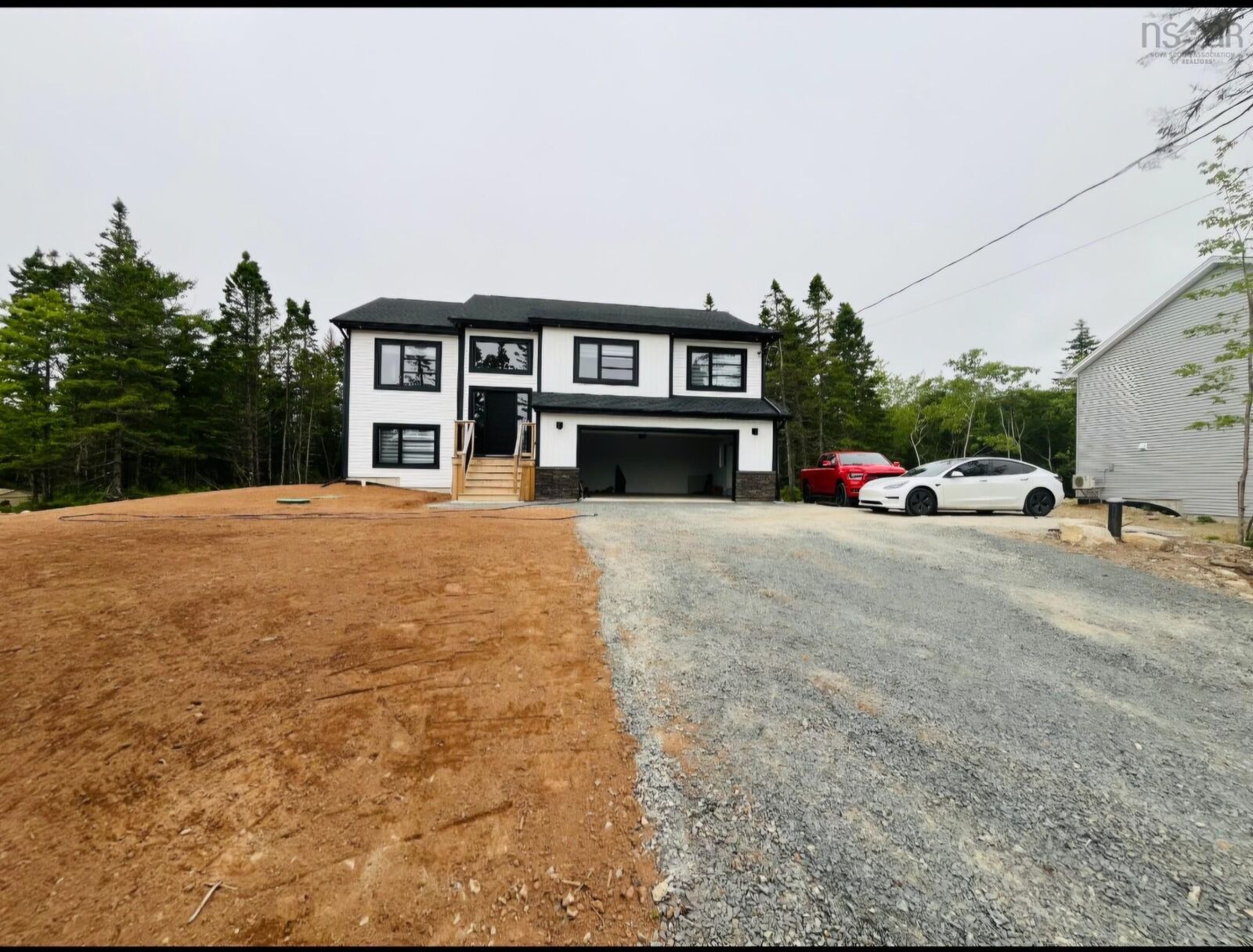 Property Photo:  405 Wisteria Lane  NS B3Z 4L1 