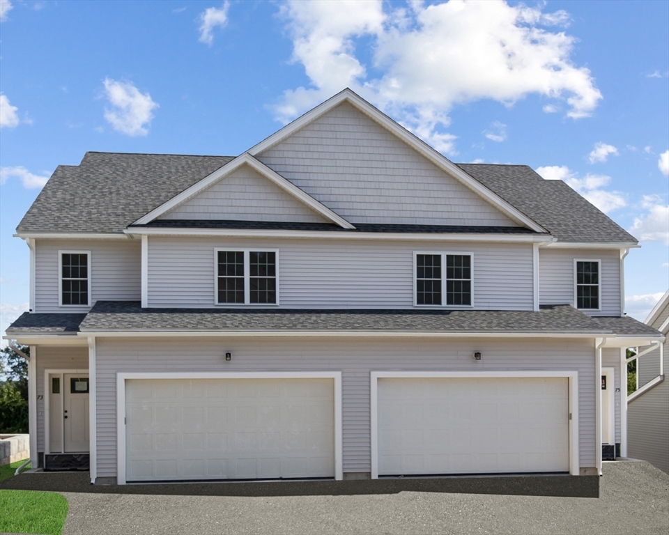 Property Photo:  77 Upland St  MA 01607 