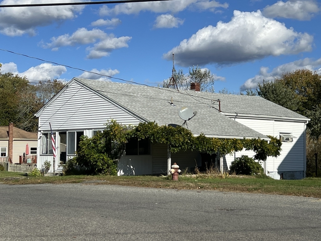 Property Photo:  28 Wheatfield  MA 02777 