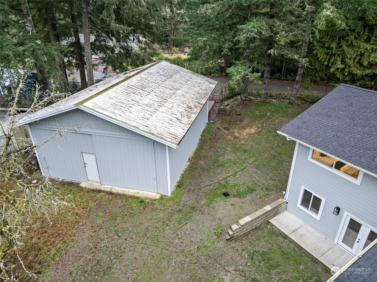 Property Photo:  570 SW Miller Road  WA 98367 