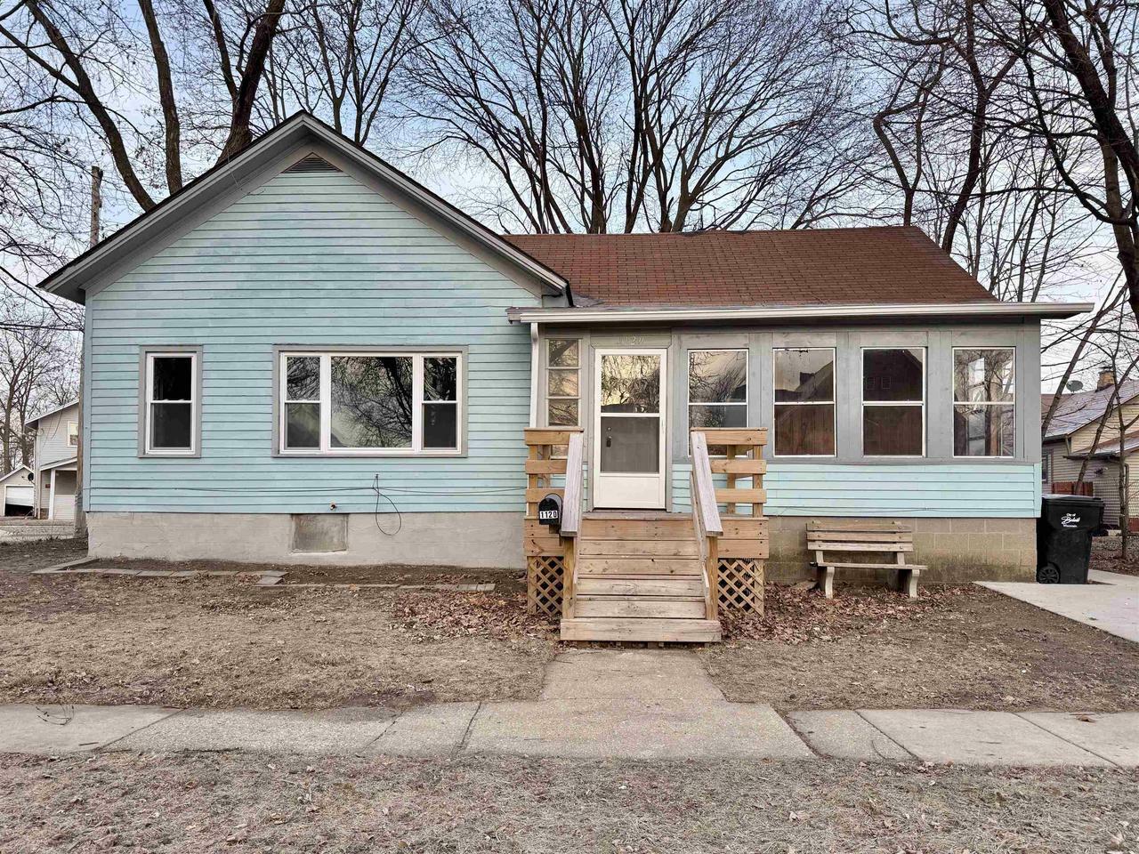 Property Photo:  1120 Dewey Avenue  WI 53511 