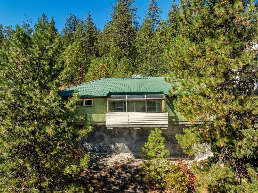 Property Photo:  24819 E Liberty Creek Rd  WA 99019 