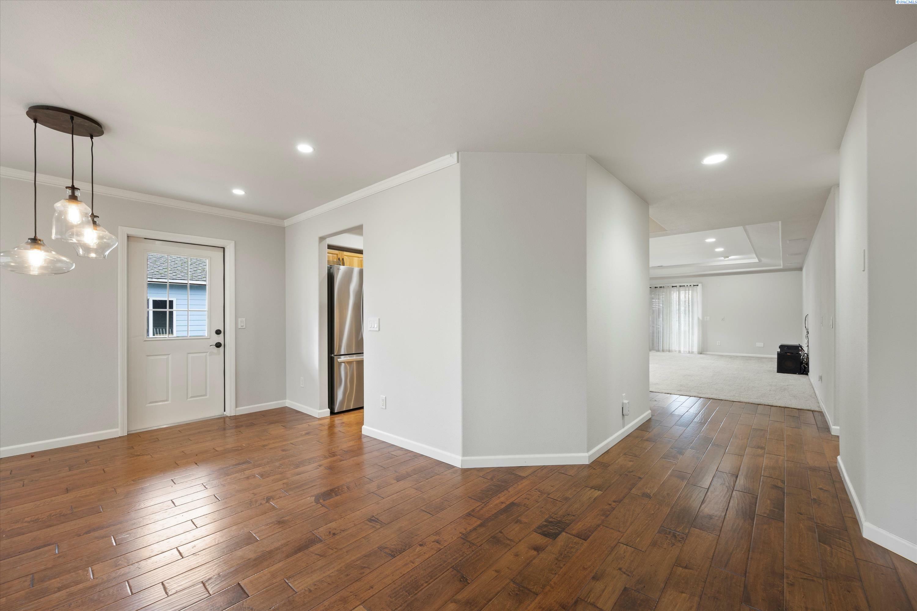 Property Photo: 7 Daisy Ct WA 99301