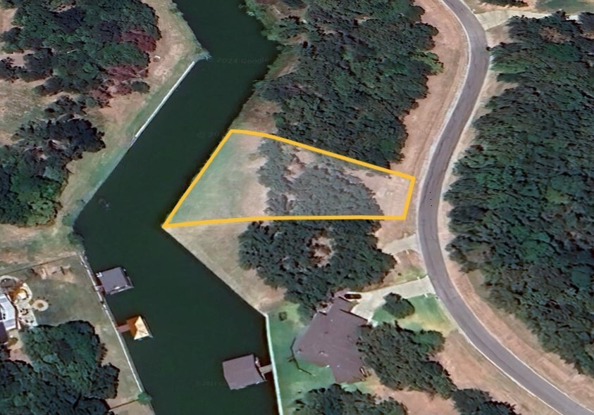 Property Photo: 440 Waters Edge Drive TX 75109