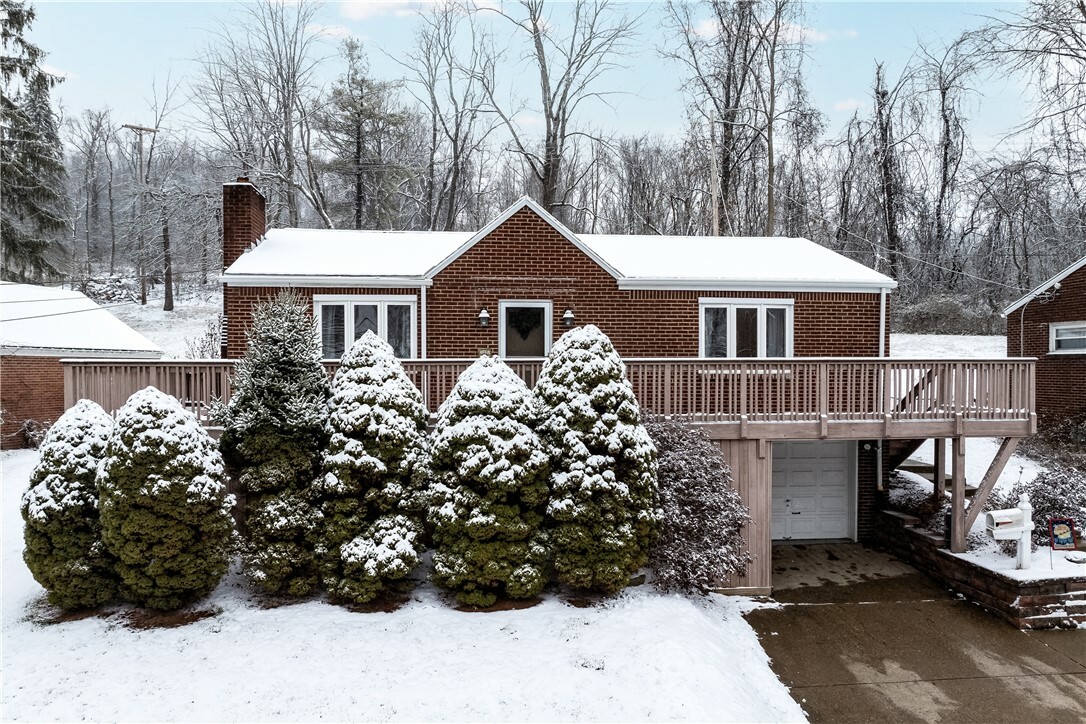 Property Photo:  886 McNeilly Road  PA 15226 