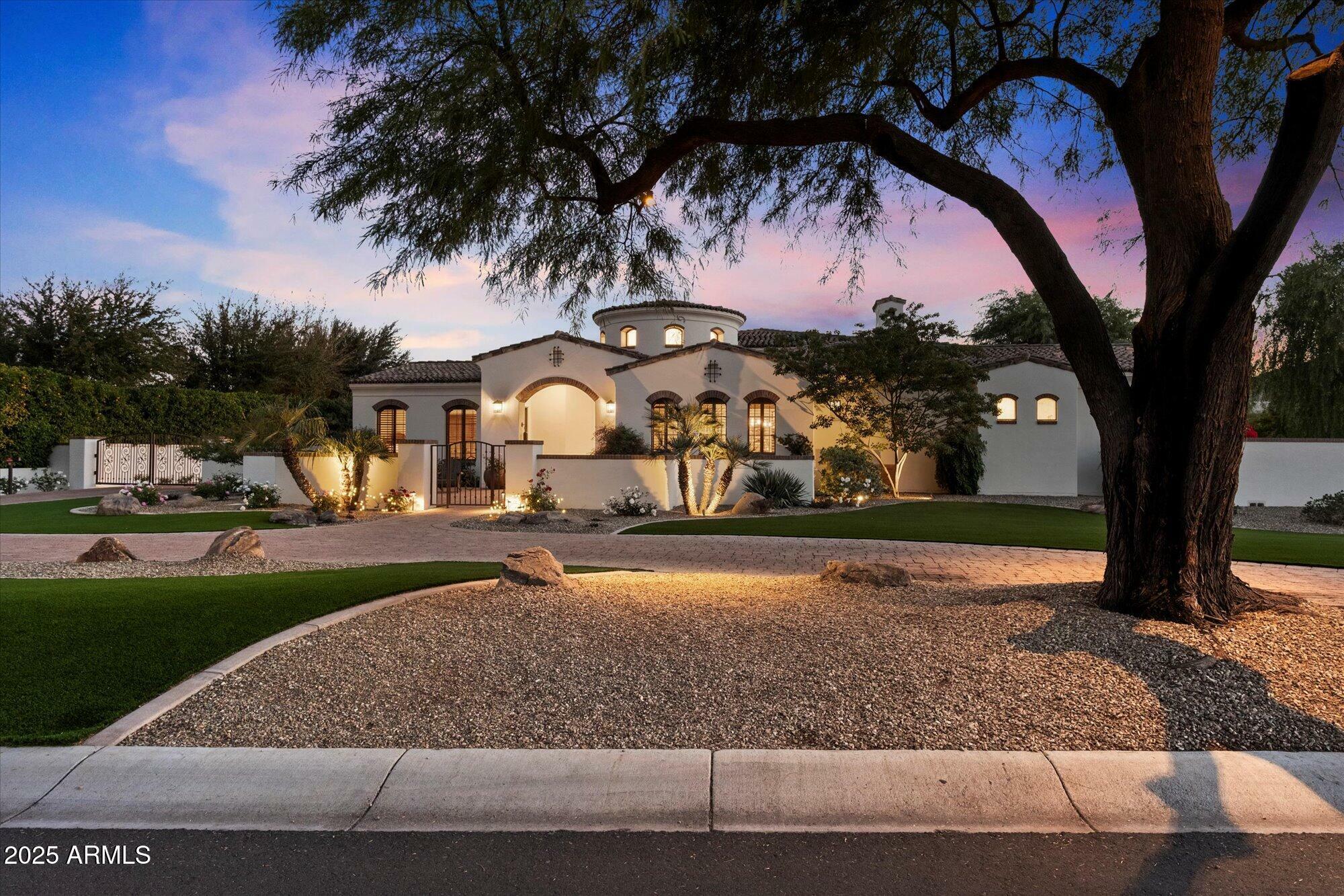 Property Photo:  6601 E Valley Vista Lane  AZ 85253 