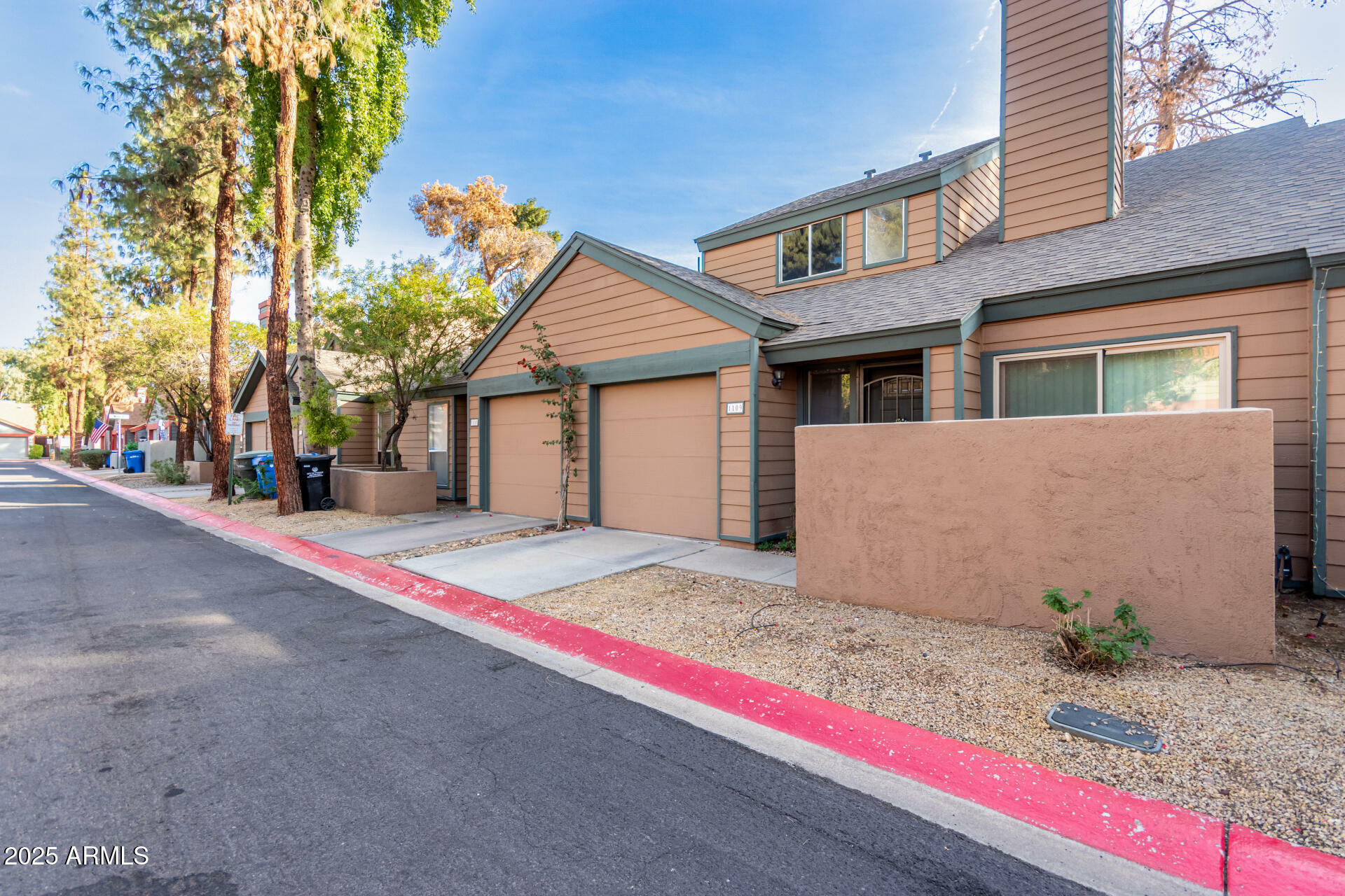 Property Photo:  14002 N 49th Avenue 1109  AZ 85306 