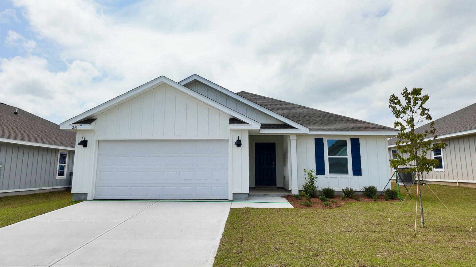 Property Photo:  234 Laurel Hill Street  FL 32539 