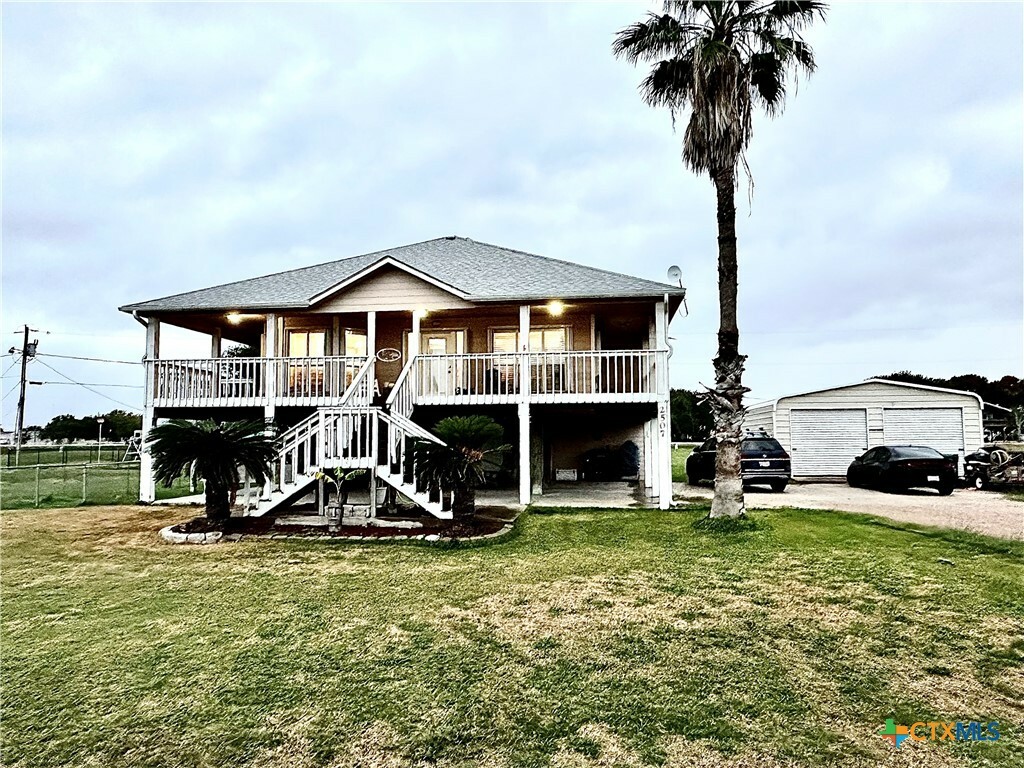 Property Photo: 2507 W Bayshore Drive TX 77465