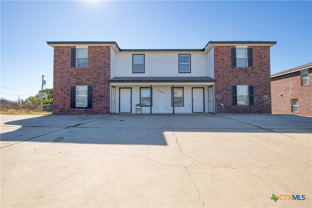 Property Photo:  164 Ryan Circle  TX 76559 