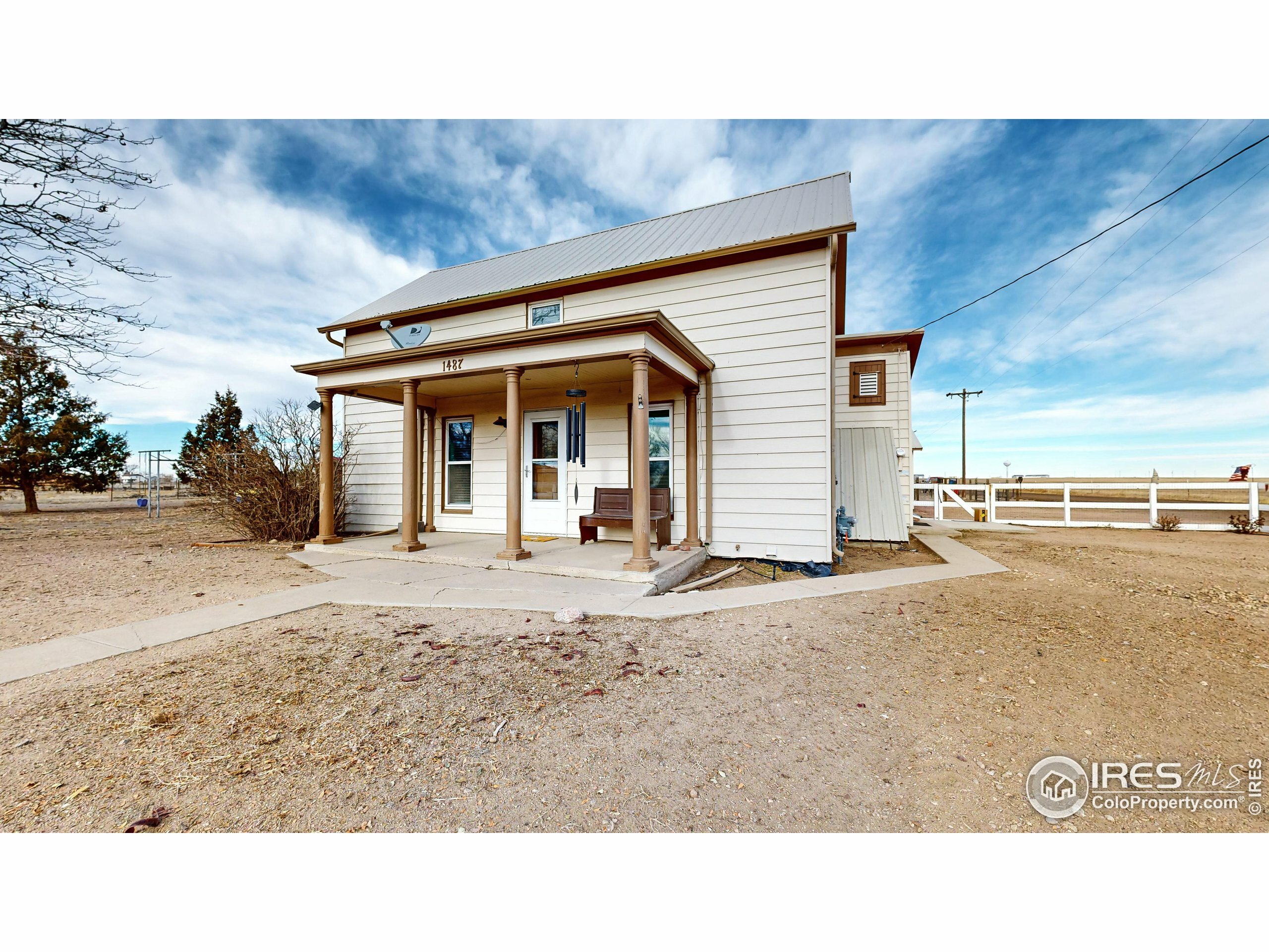 Property Photo:  1487 E 4th St  CO 80648 