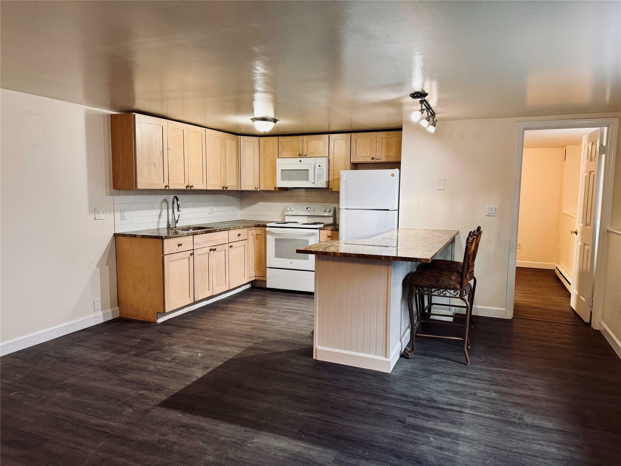 Property Photo:  33 Fowler Avenue 3  NY 10512 