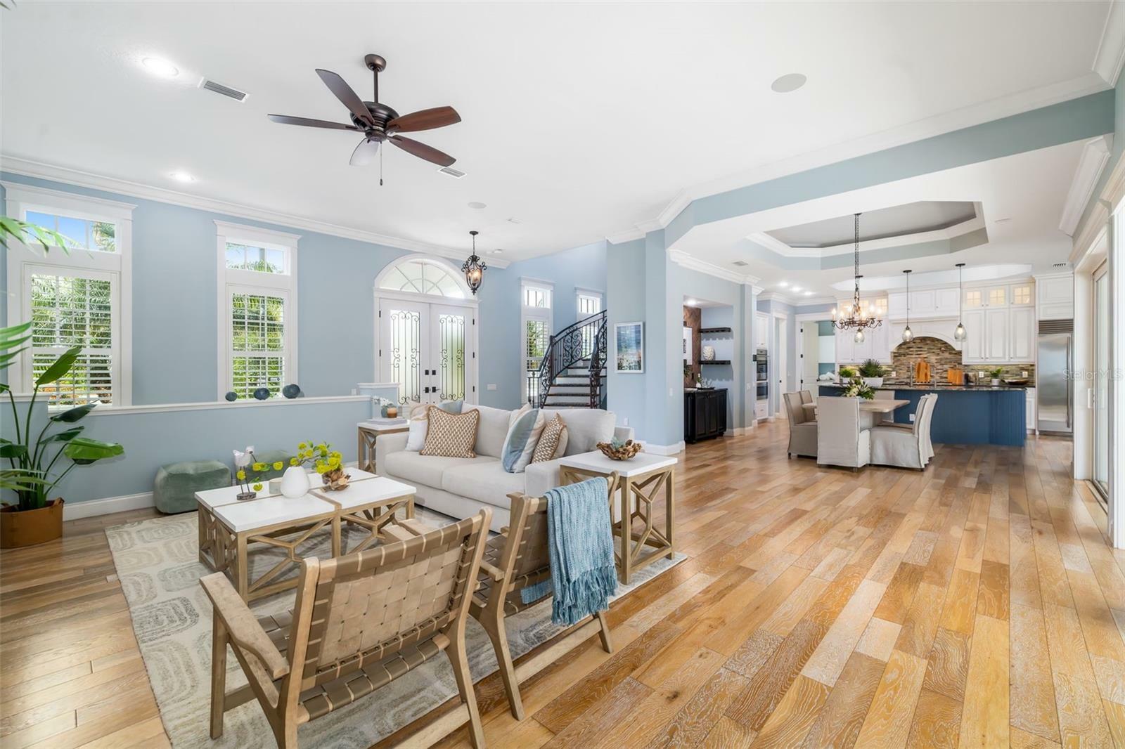 Property Photo: 1810 Lincoln Drive FL 34236