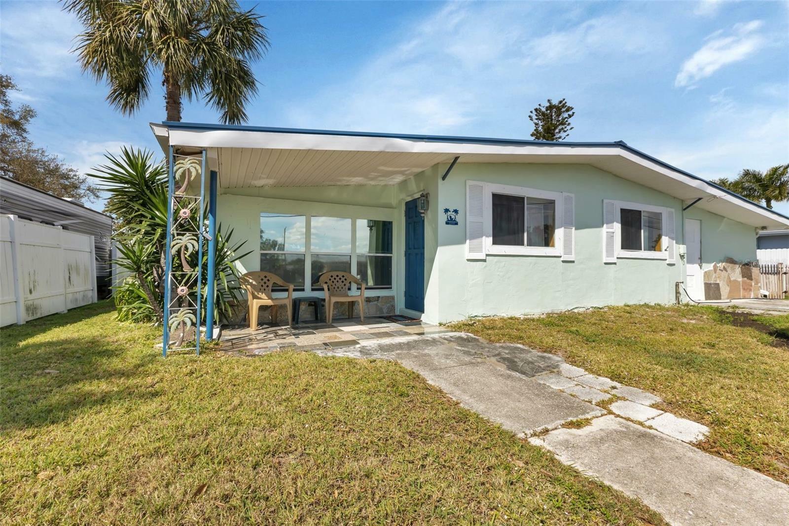 Property Photo:  3999 Conway Boulevard  FL 33952 