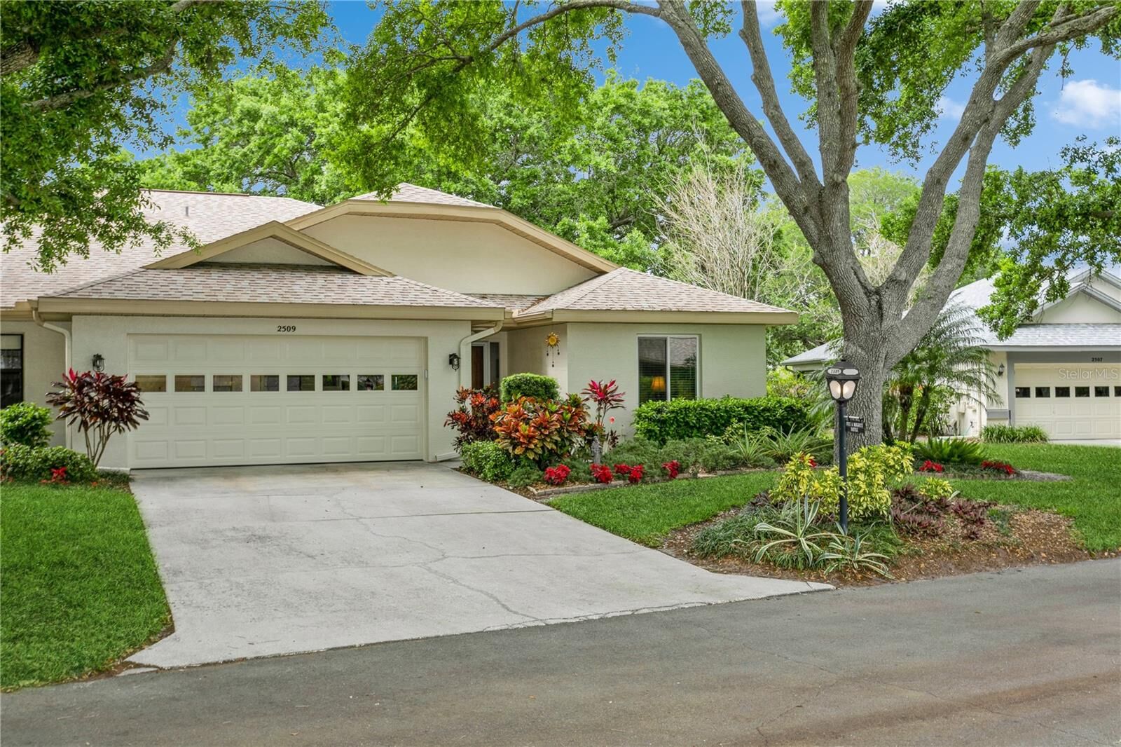 Property Photo: 2509 Lynx Road 0 FL 33573