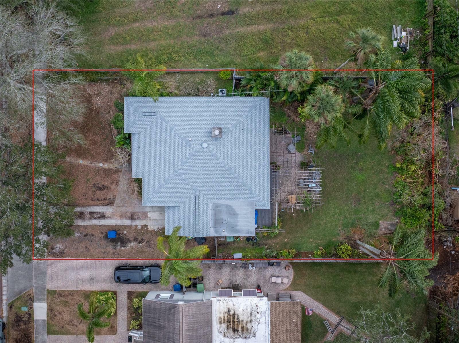 Property Photo: 2932 W Alline Avenue FL 33611