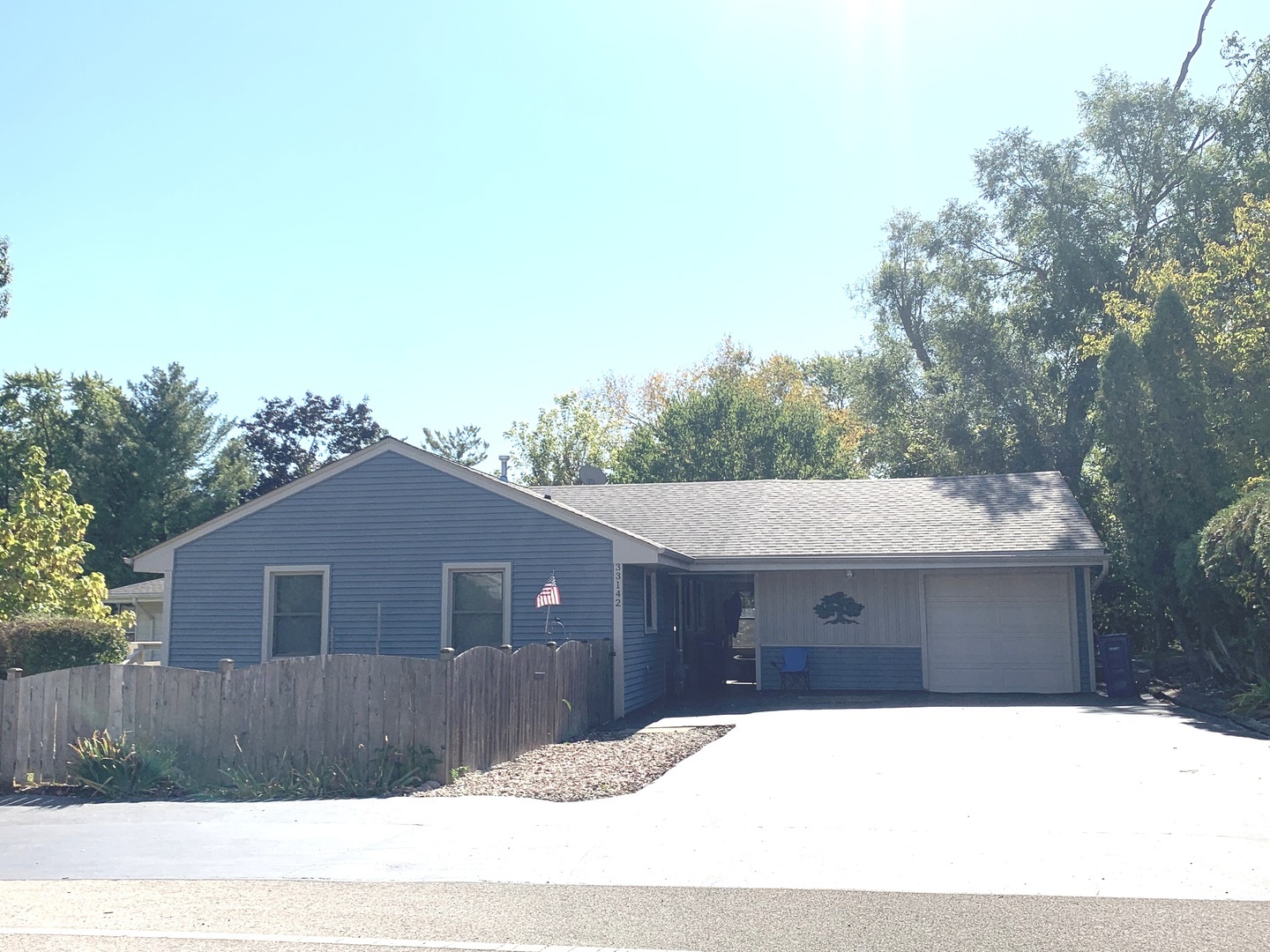 Property Photo:  33142 John Mogg Road  IL 60030 