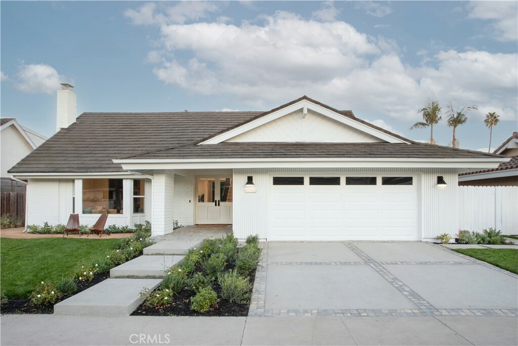 Property Photo:  2858 Chios Road  CA 92626 