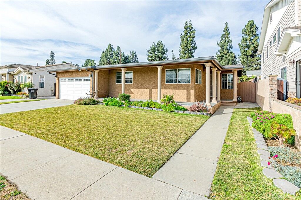 Property Photo:  10519 Pangborn Avenue  CA 90241 