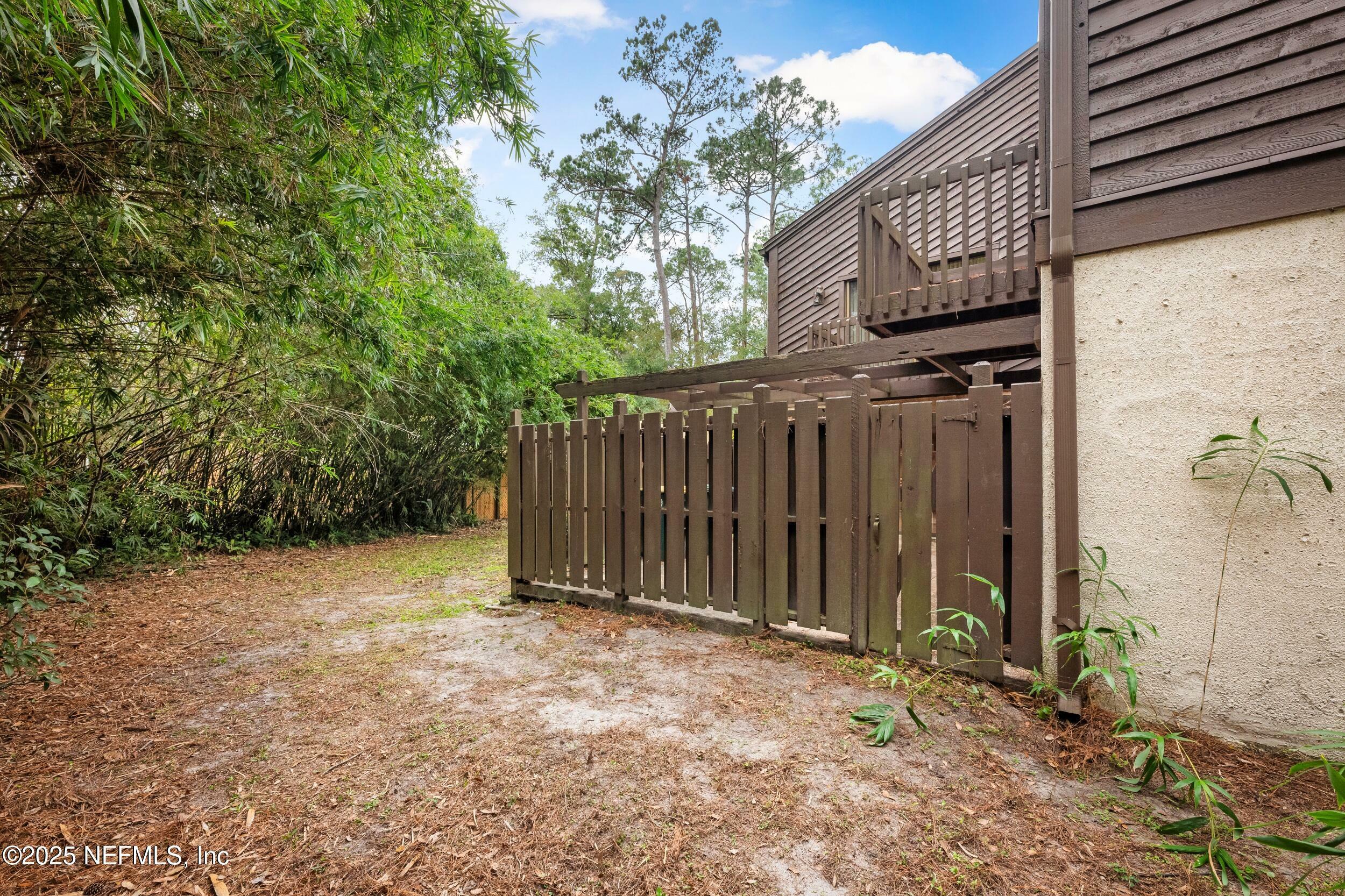 Property Photo:  10349 Bigtree Terrace  FL 32257 