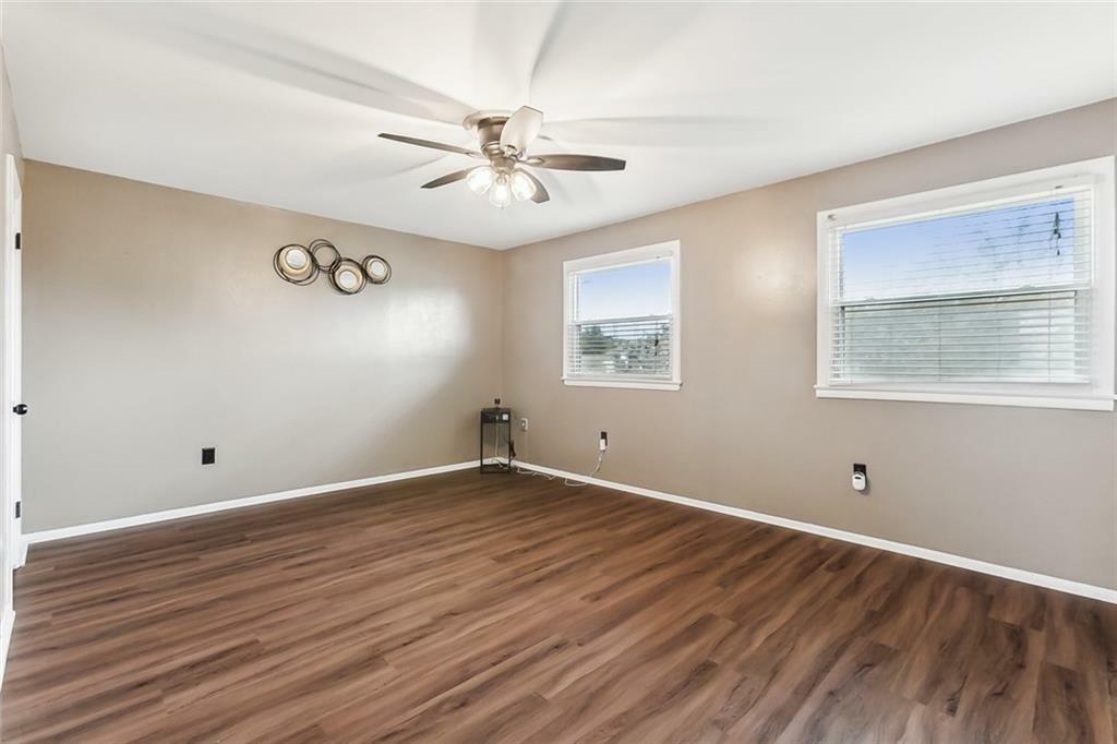 Property Photo:  300 Terry Parkway B  LA 70056 