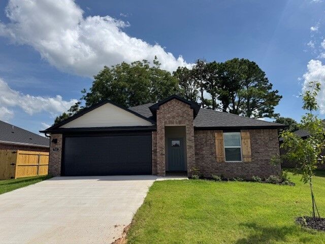 Property Photo: 711 Picard Avenue AR 72745