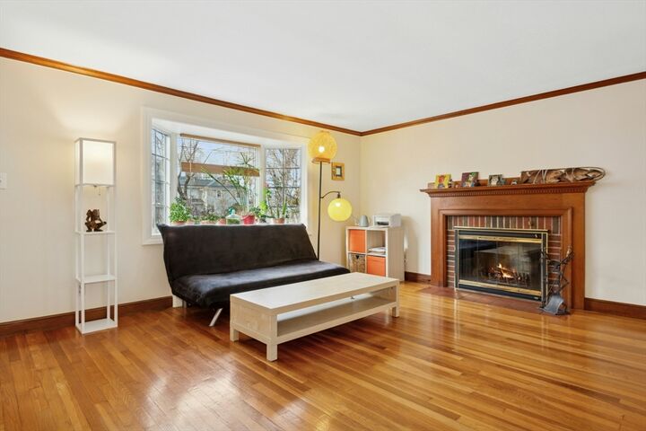 Property Photo:  8 Walkup Ct  MA 01760 