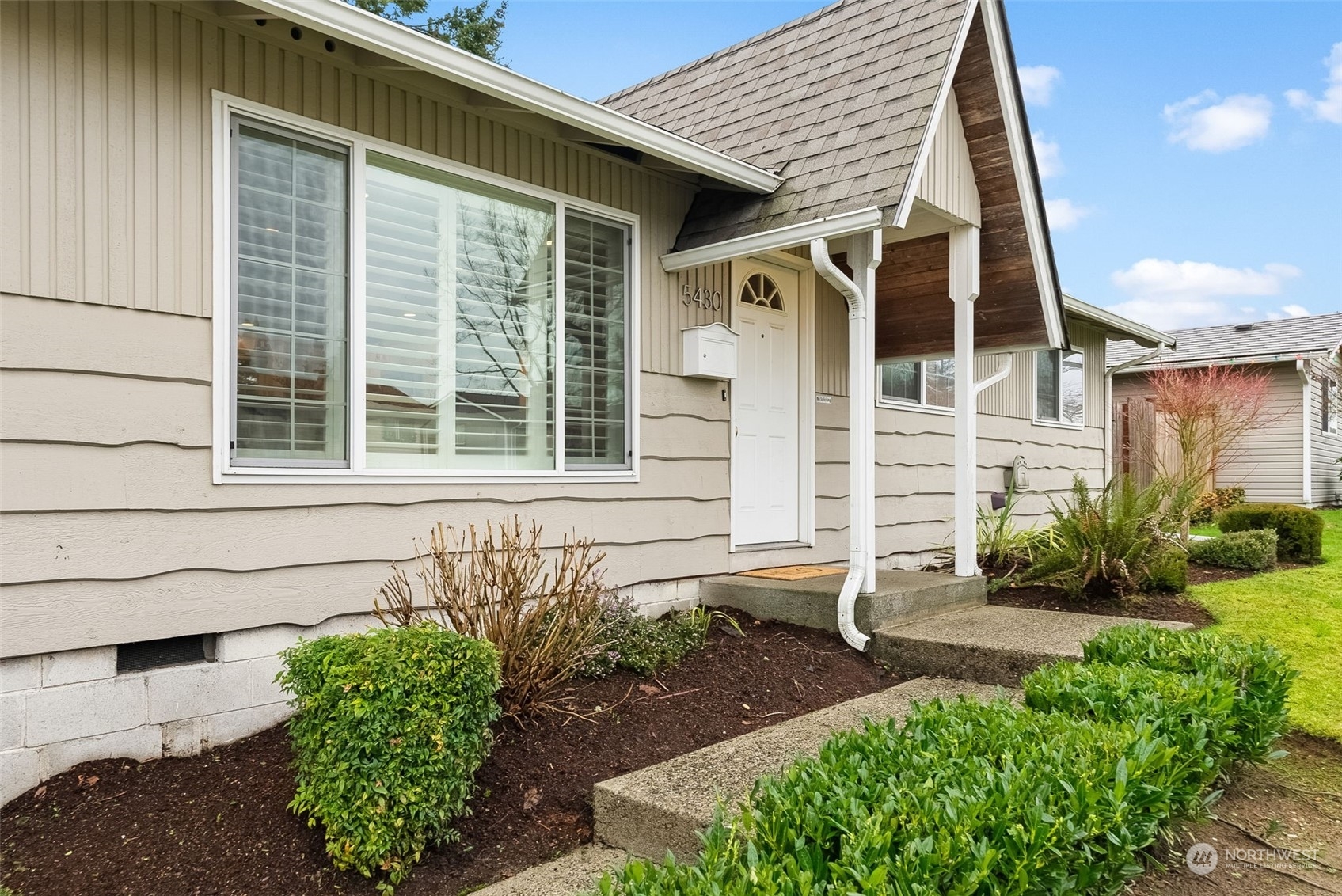 Property Photo:  5430 N Dahl Drive  WA 98406 