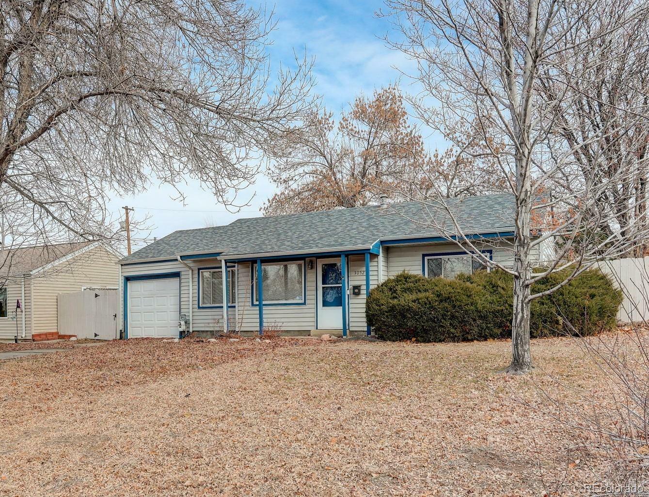 Property Photo:  3052 S Grape Way  CO 80222 