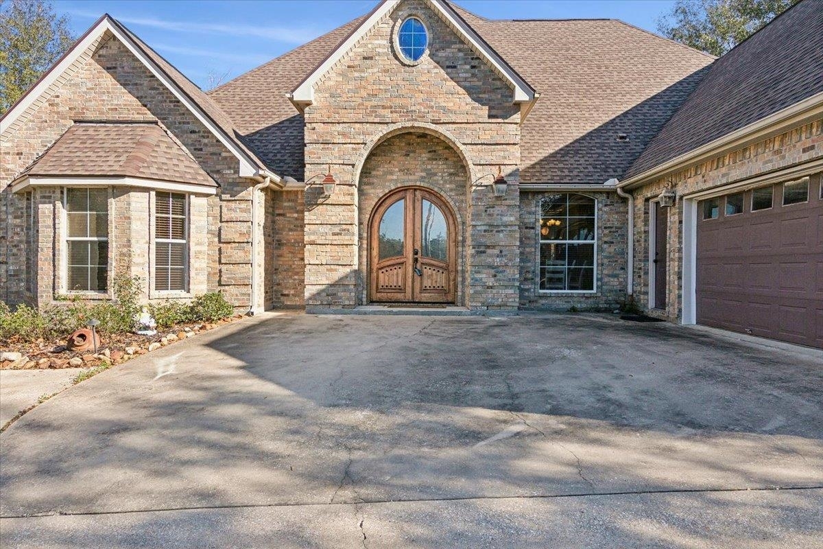 Property Photo:  7335 Hampton Court  TX 77657 