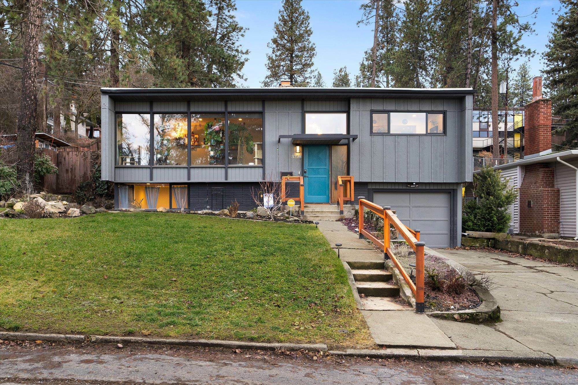 Property Photo:  3728 E 16th Ave  WA 99223 