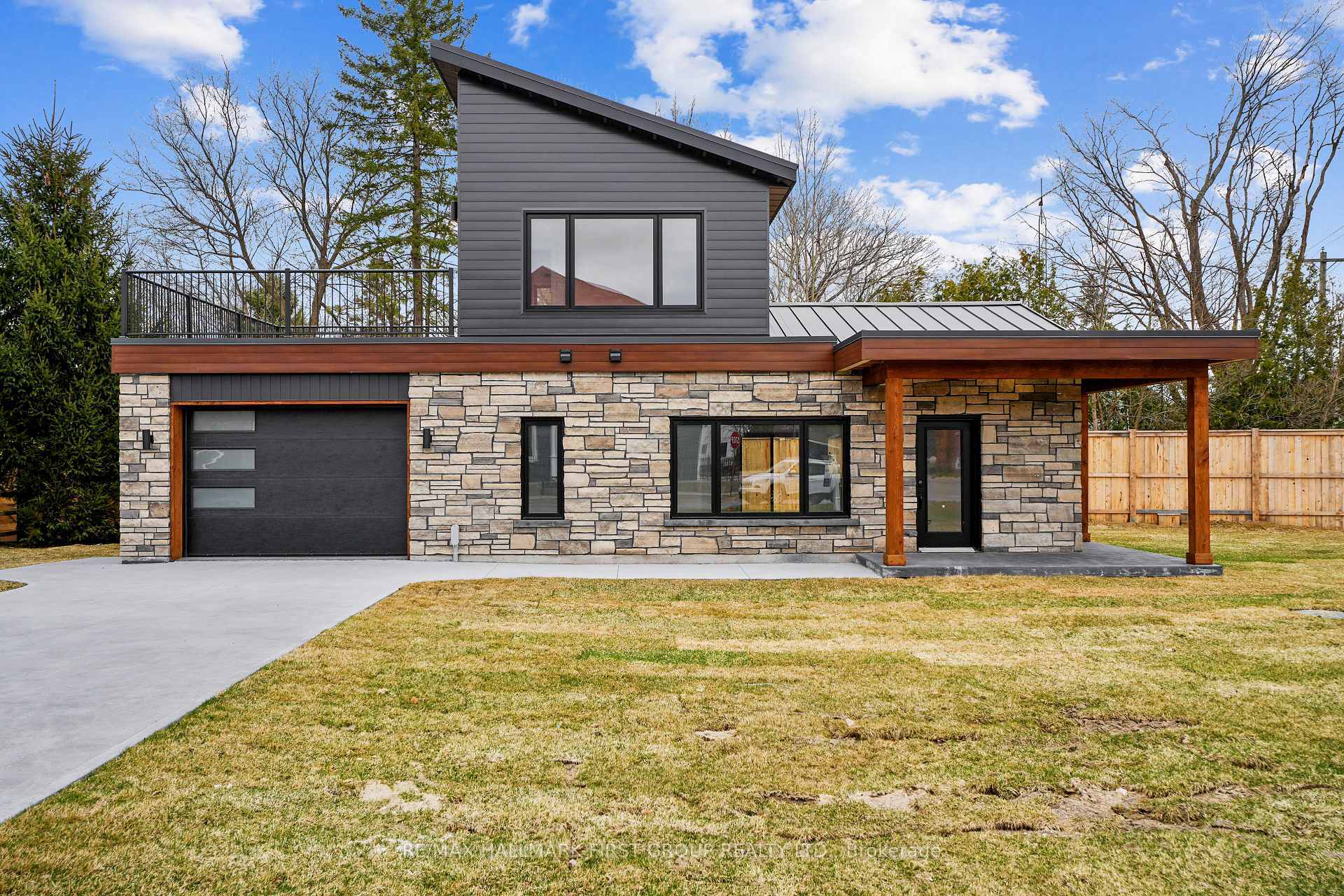 Property Photo: 2133 Spring Street ON K0K 1M0