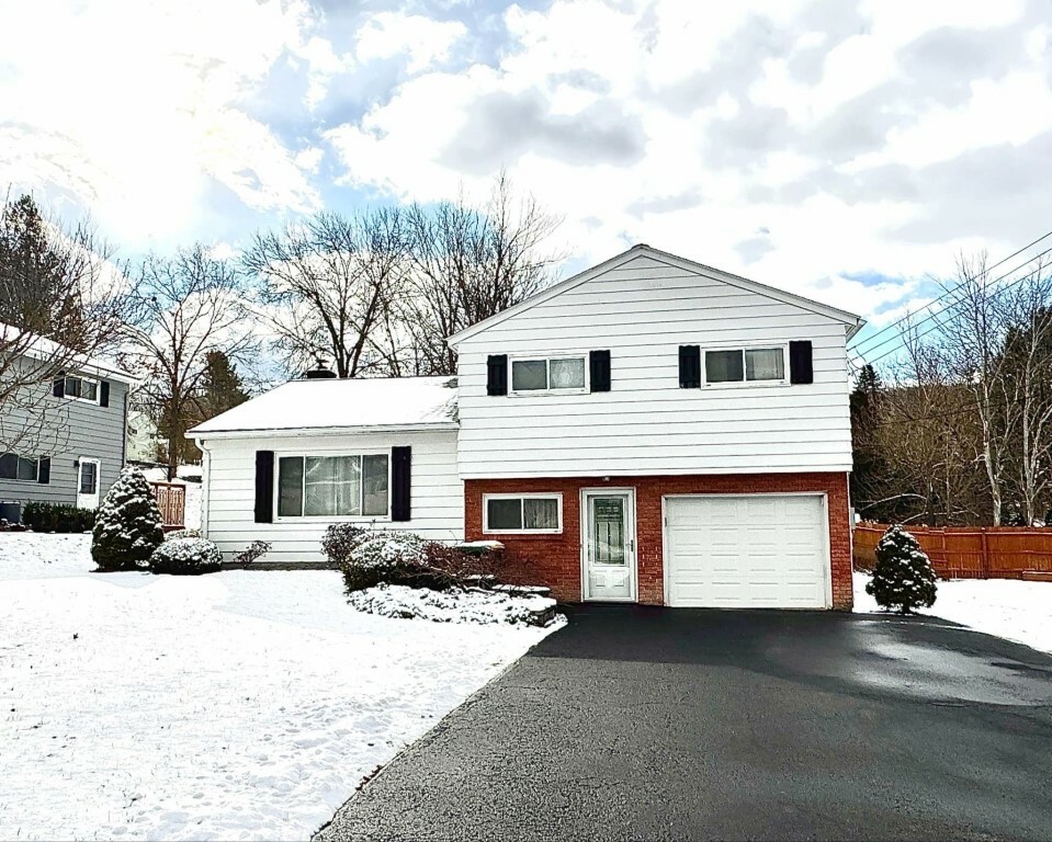 Property Photo:  904 Taylor Drive  NY 13850 