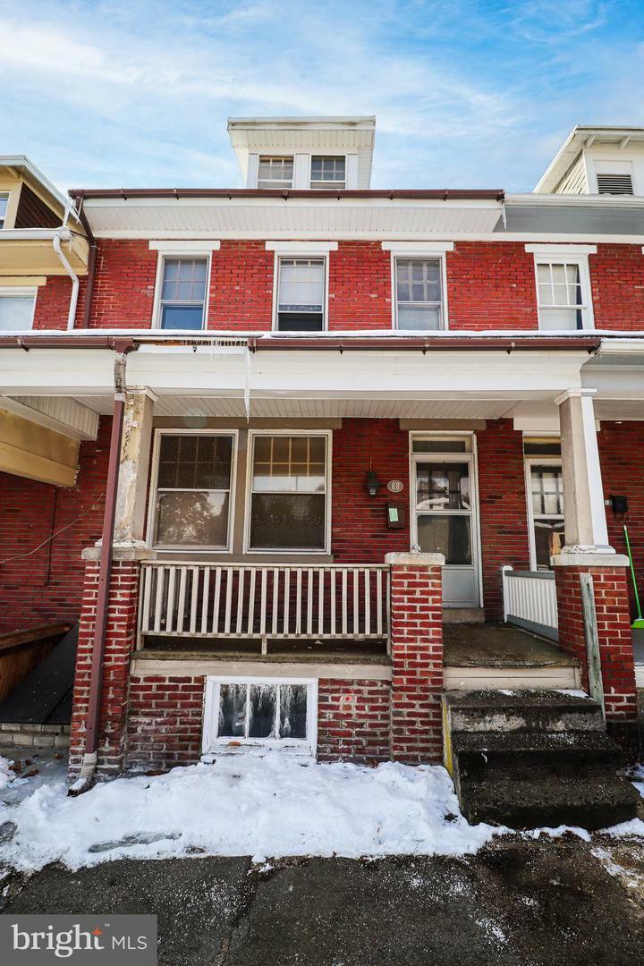 Property Photo:  68 S Albemarle Street  PA 17403 