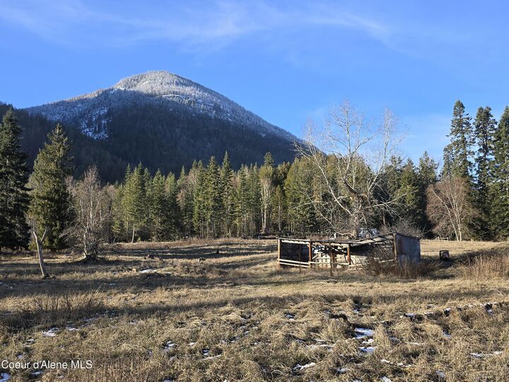 Property Photo:  Nna West Side Rd Parcel 1  ID 83805 
