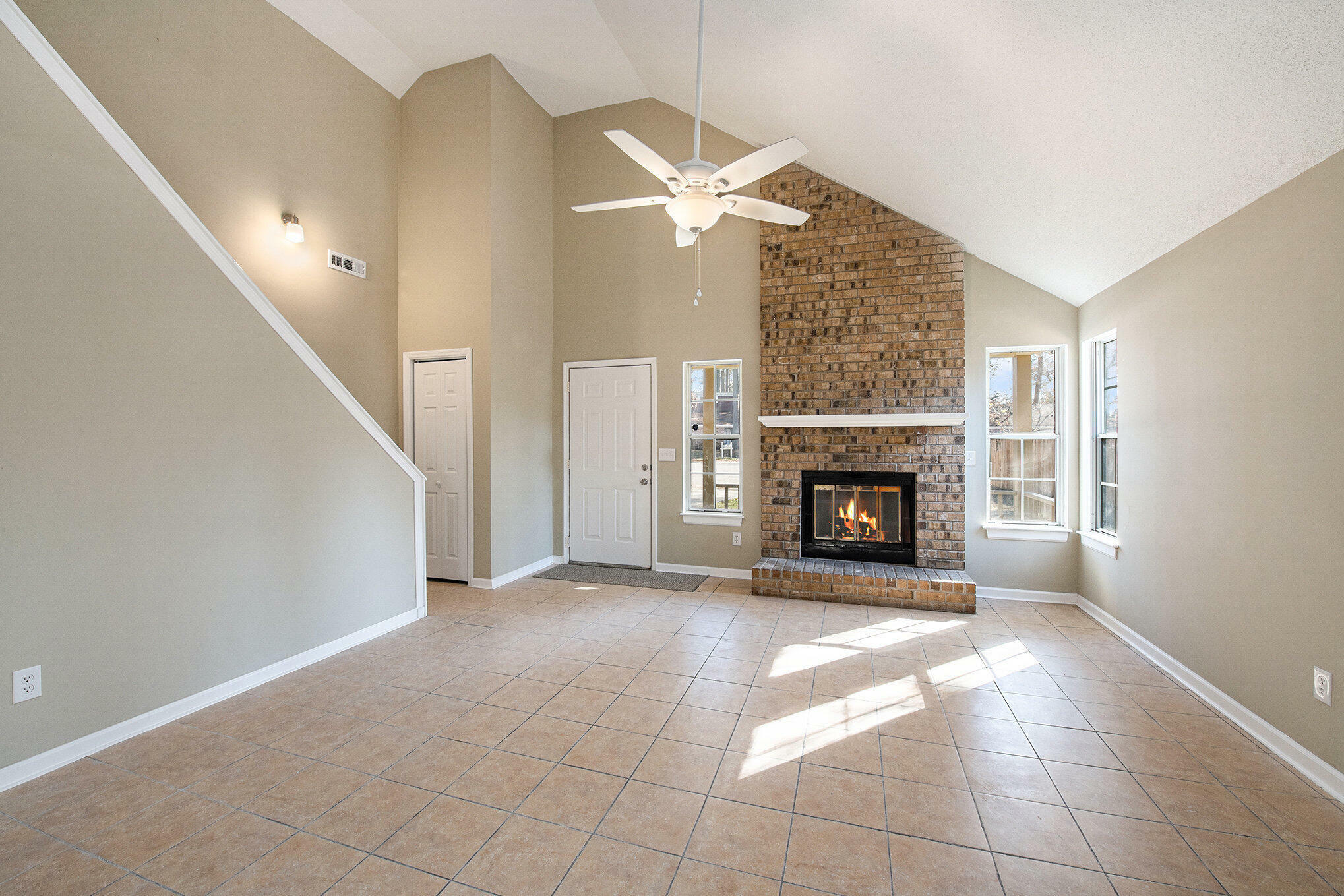 Property Photo:  407 Kingbird Road  SC 29456 