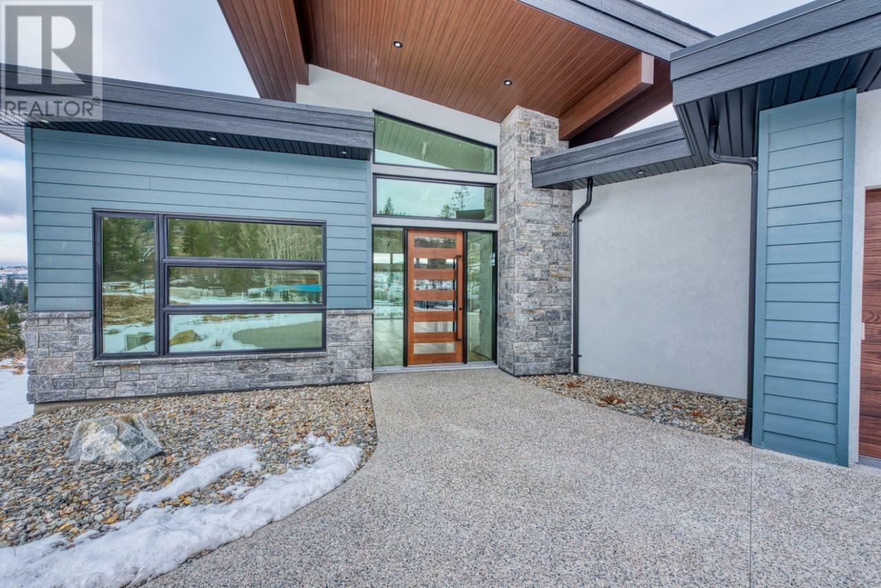 Property Photo:  189 Wildsong Crescent  BC V1H 2J4 