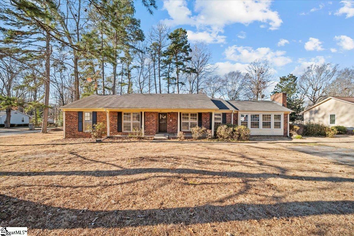 Property Photo: 101 Woodgreen Drive SC 29662