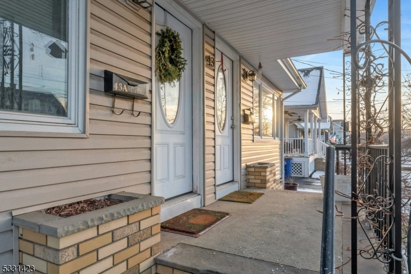 Property Photo:  43 Hillcrest Ave  NJ 07016 