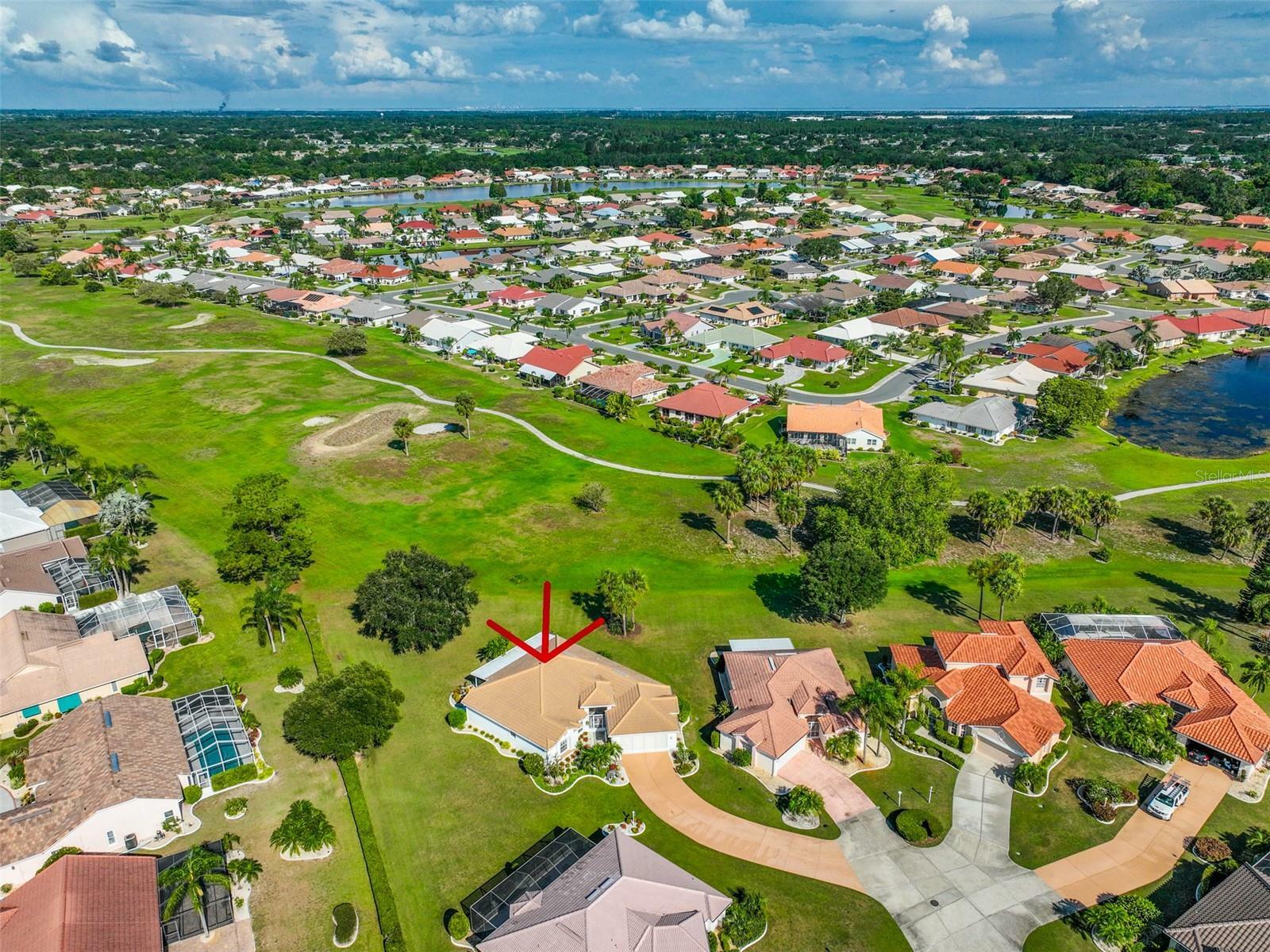 Property Photo:  1943 S Pebble Beach Boulevard  FL 33573 