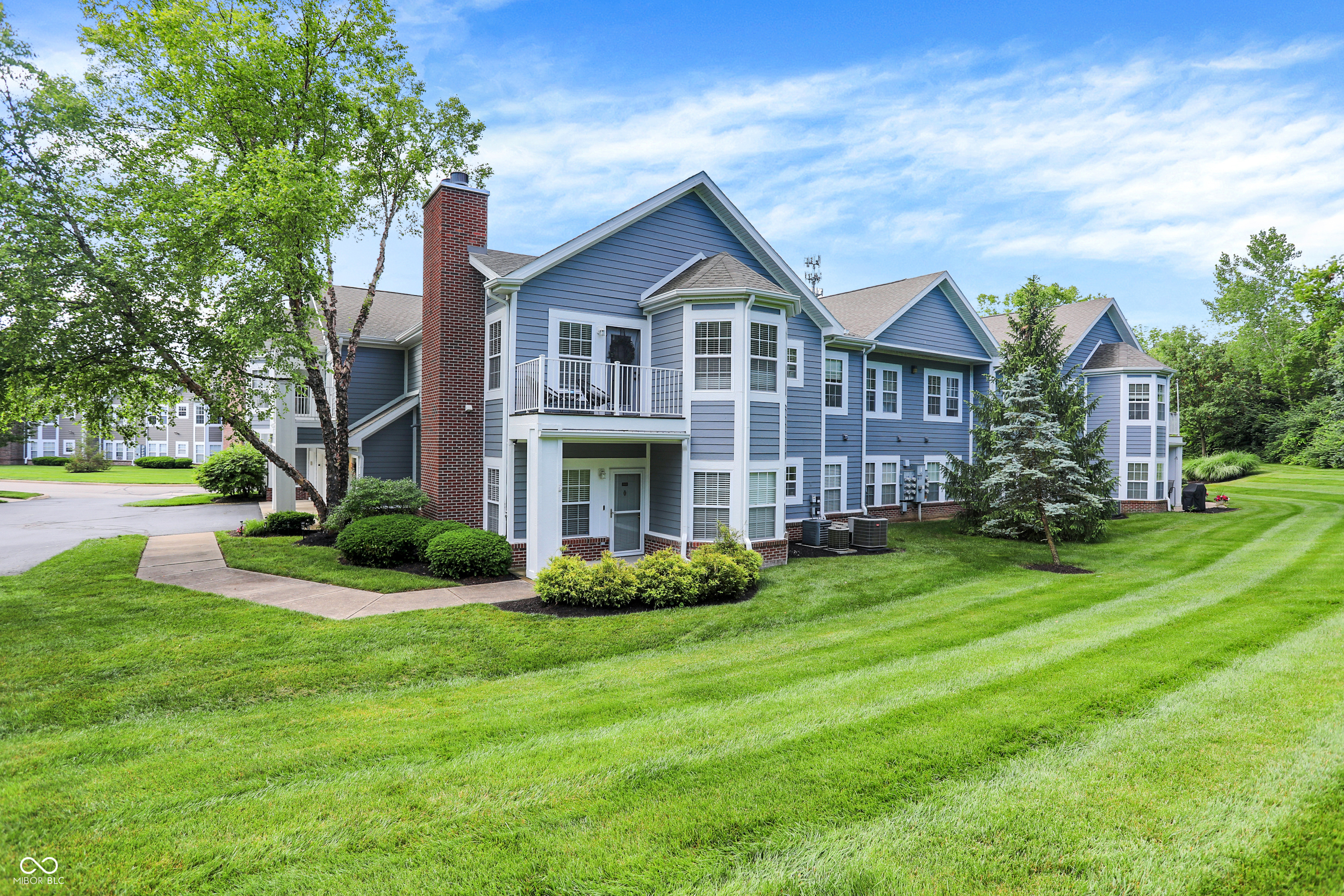 Property Photo:  1088 Shadow Ridge Road  IN 46280 